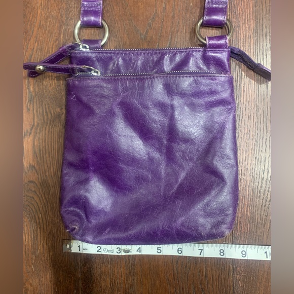 Hobo purple cross body in leather - Picture 6 of 10